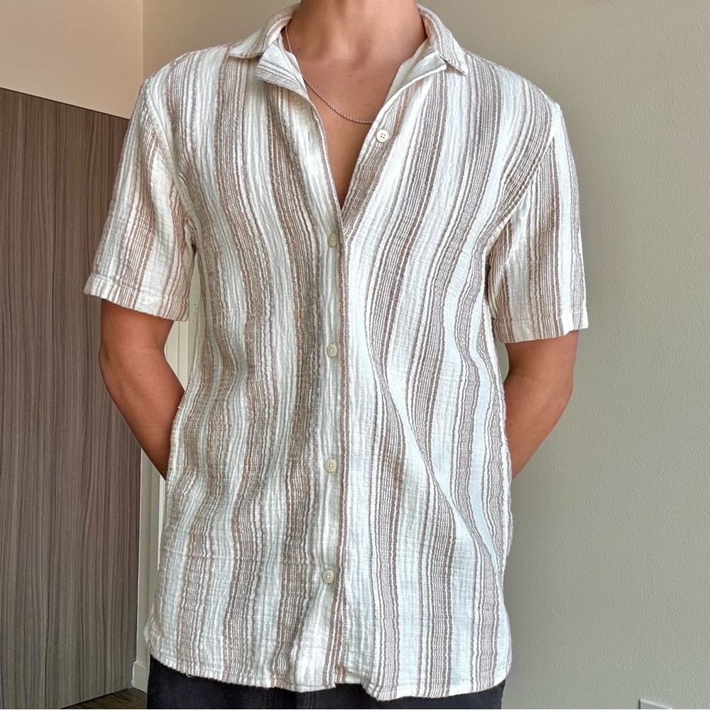 Zara Men's Striped Short Sleeve Shirt